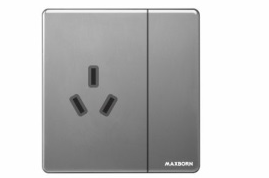 KG017带内连接开关16A三级插座