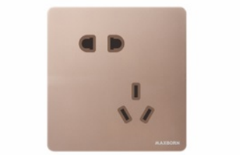 KG084斜二三级插座